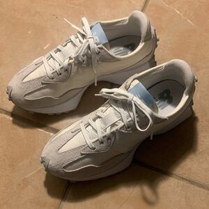 Barely Used New Balance 327 White Sea Salt Sneakers US 7.5